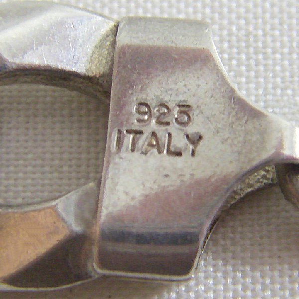 (b1273)Silver bracelet Grumet solid type.